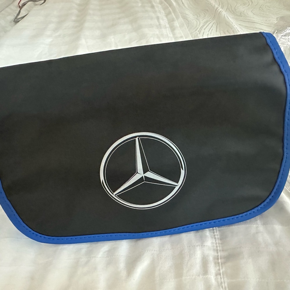Black and Blue Messenger Bag with Professional Design